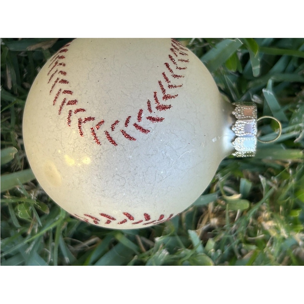 Vintage Baseball Christmas Ornaments Lot Of‎ 6 Off White Red Glitter - Picture 4 of 6